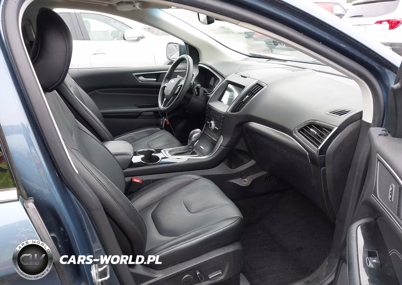 2018 Ford Edge Titanium VIN:2FMPK4K99JBC23712 - 17