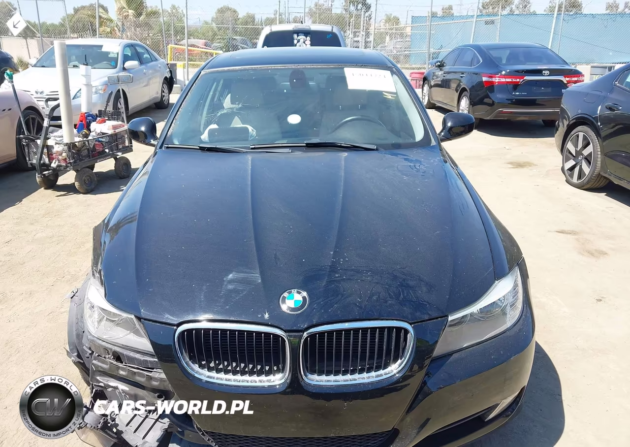 2011 BMW 328I VIN:WBAPH5G51BNM80364 - 11