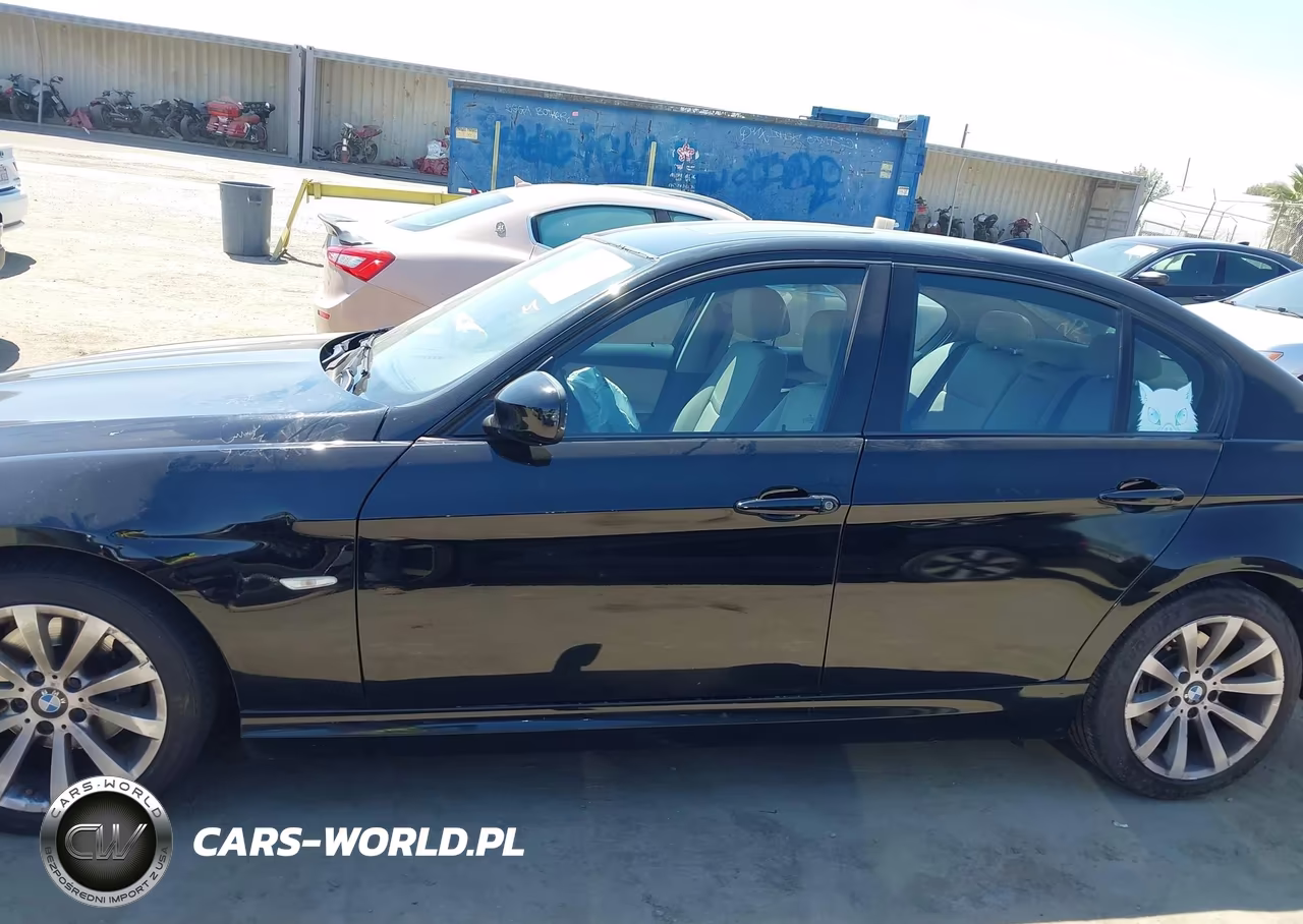 2011 BMW 328I VIN:WBAPH5G51BNM80364 - 13