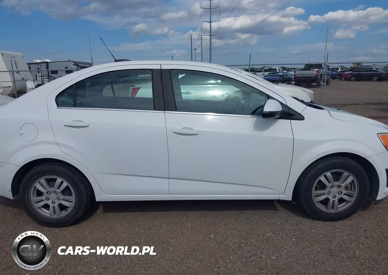 2016 Chevrolet Sonic Lt Auto VIN:1G1JC5SH2G4177236 - 13