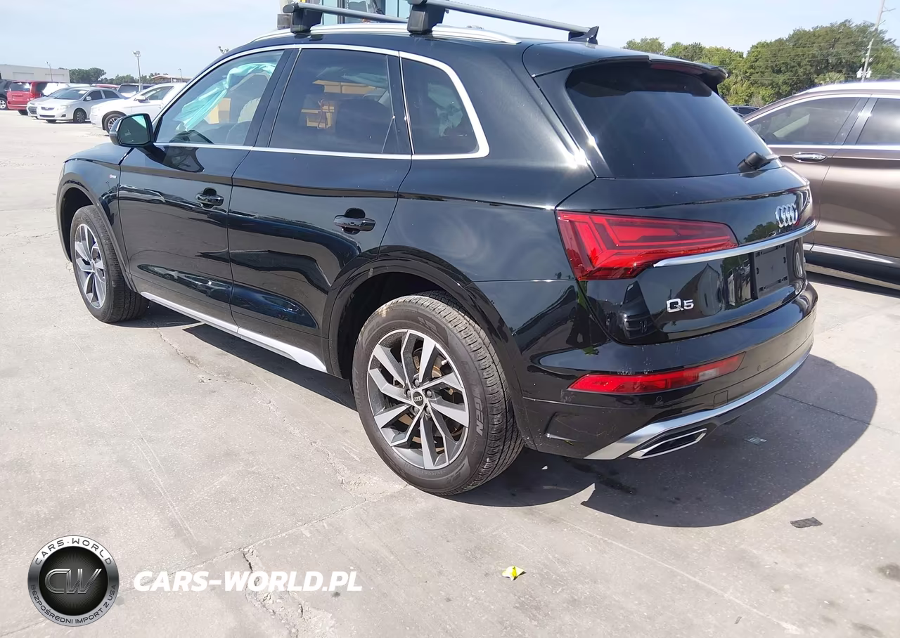 2023 Audi Q5 Premium 45 Tfsi S Line Quattro VIN:WA1GAAFY9P2107197 - 3