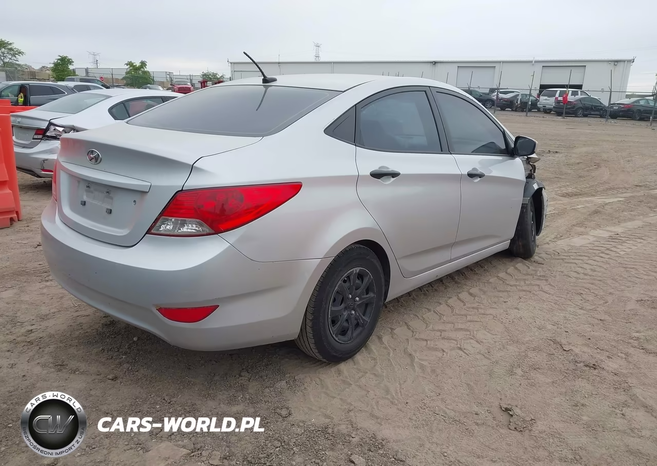 2012 Hyundai Accent Gls VIN:KMHCT4AE4CU034683 - 4