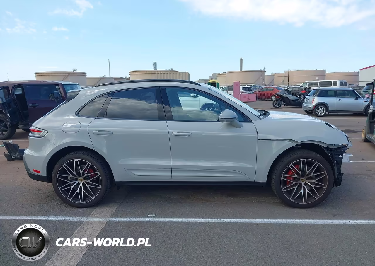 2026 Porsche Macan S VIN:WP1AG2A58TLB41342 - 14