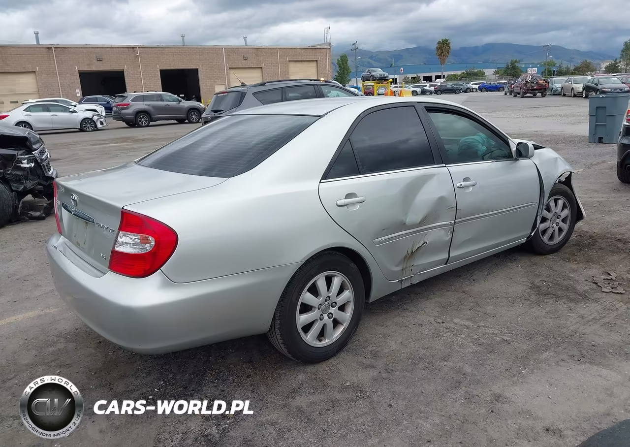 2003 Toyota Camry Xle V6 VIN:4T1BF30K93U039043 - 4
