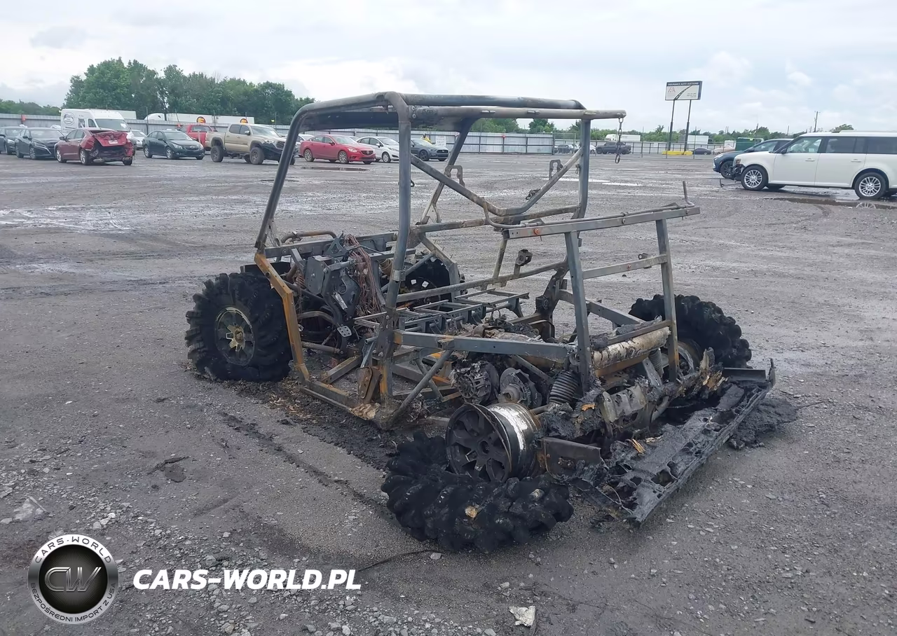 2021 Can-Am Defender Hd8 VIN:3JBUGAN45MK002620 - 3