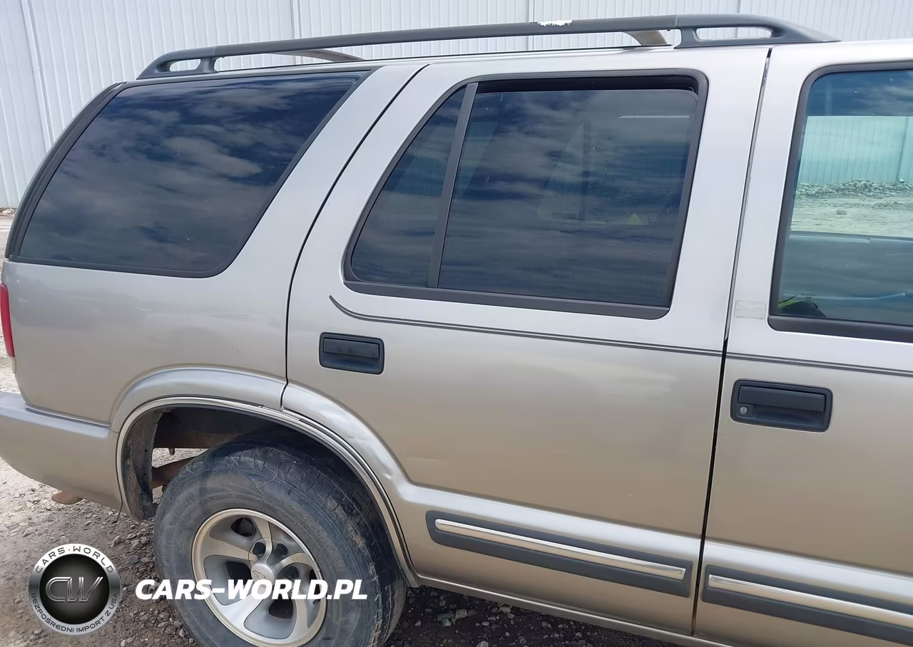2000 Chevrolet Blazer Lt VIN:1GNCS13W9Y2335326 - 6