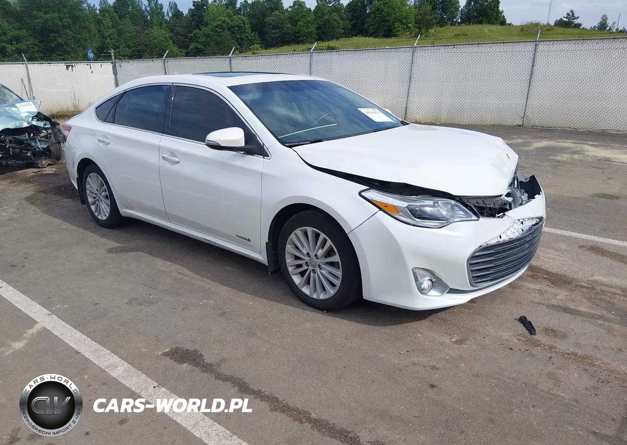 2013 Toyota Avalon Hybrid Limited
