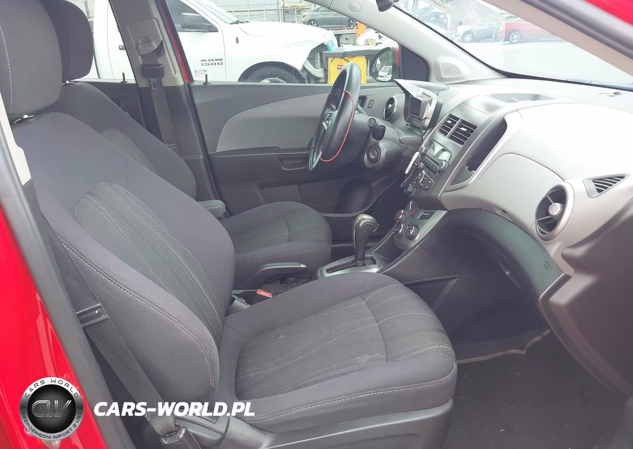 2014 Chevrolet Sonic Lt Auto VIN:1G1JC5SH9E4200704 - 5