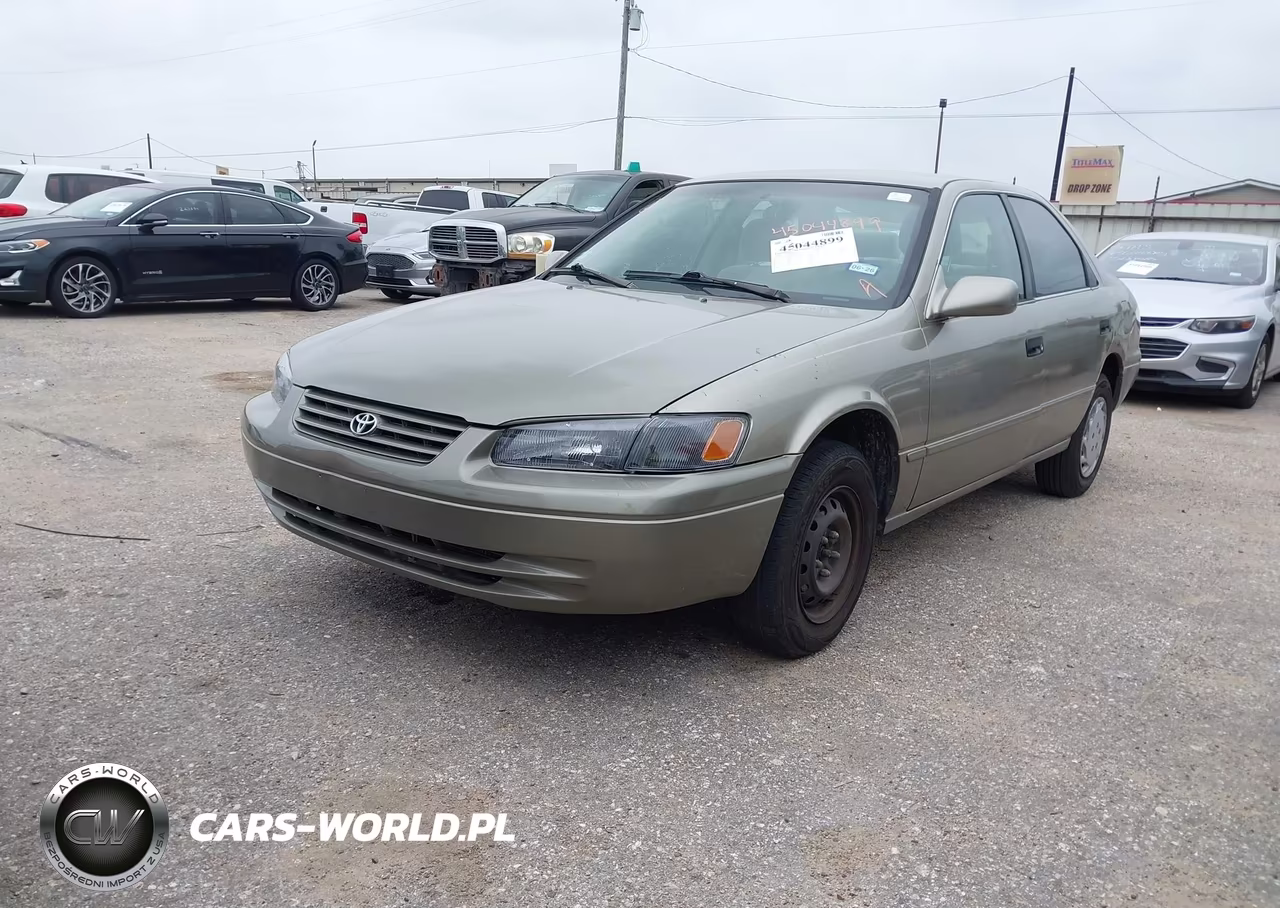1999 Toyota Camry Le VIN:4T1BG28KXXU498289 - 2