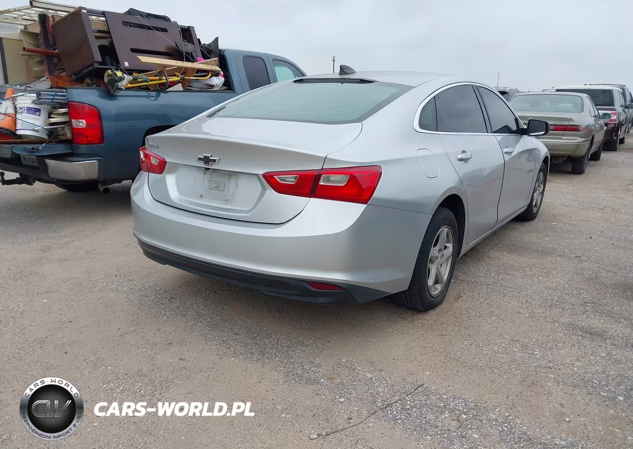 2017 Chevrolet Malibu Ls VIN:1G1ZB5ST4HF258173 - 4