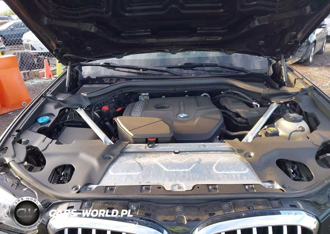 2019 BMW X3 xDrive30I VIN:5UXTR9C50KLP76773 - 10