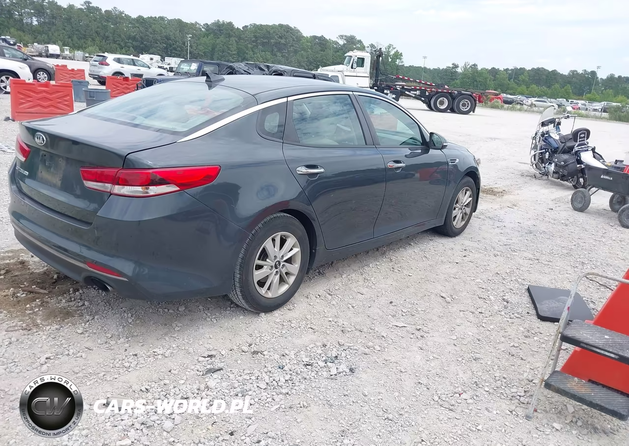 2016 Kia Optima Lx VIN:KNAGT4L38G5078118 - 4