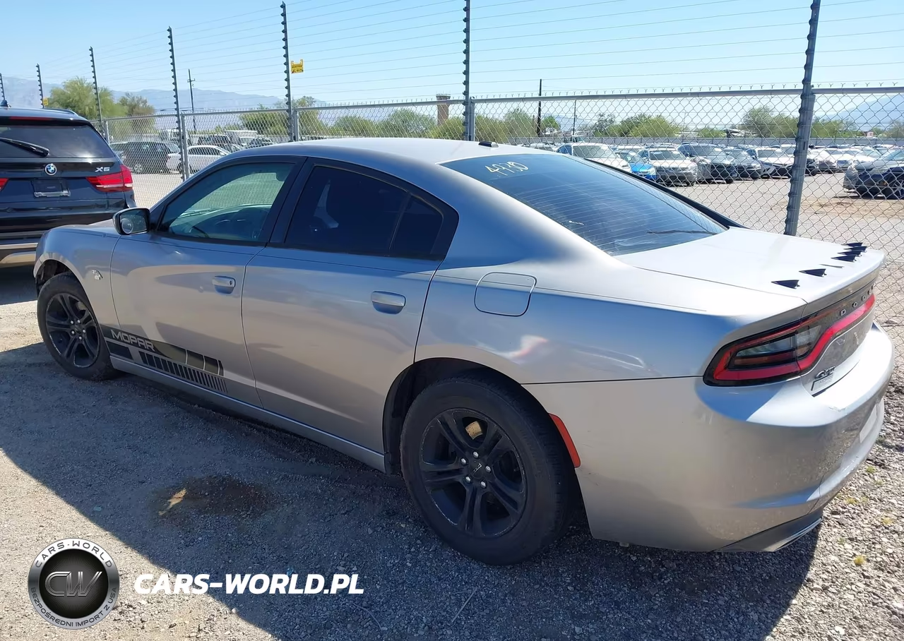 2015 Dodge Charger Se VIN:2C3CDXBG7FH770824 - 3