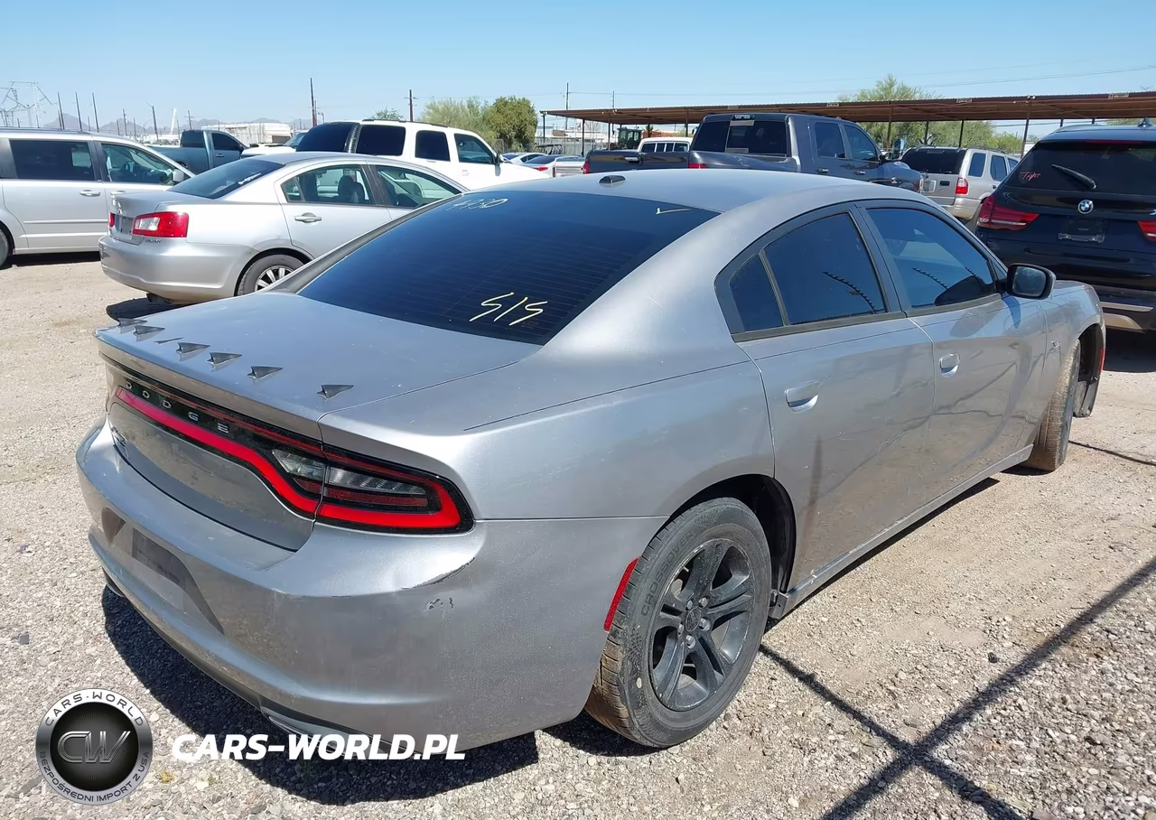2015 Dodge Charger Se VIN:2C3CDXBG7FH770824 - 4