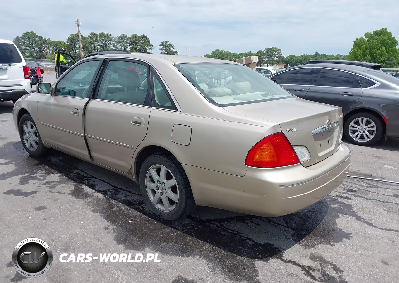 2000 Toyota Avalon Xls VIN:4T1BF28B7YU032629 - 3