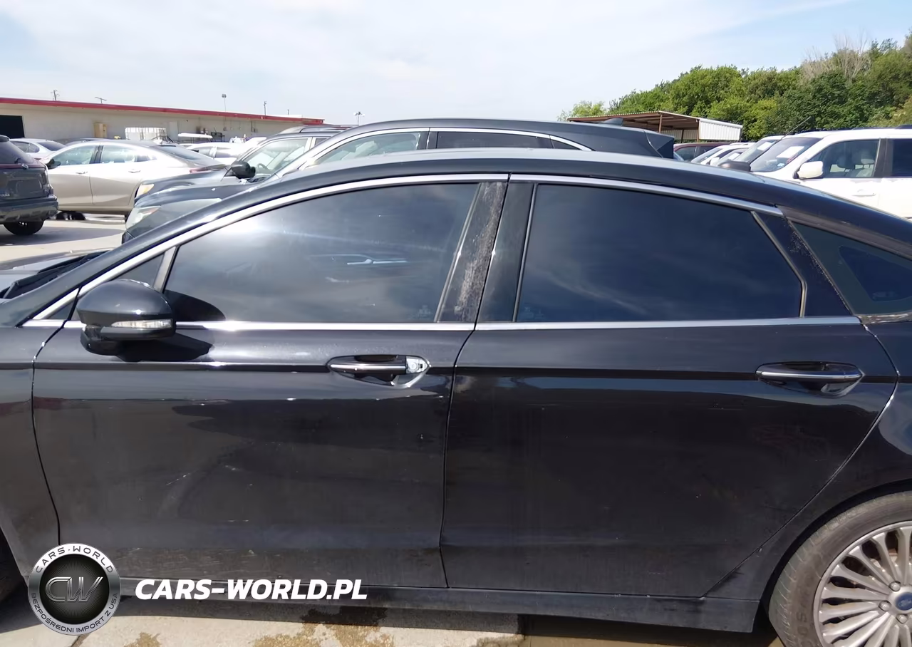 2016 Ford Fusion Titanium VIN:3FA6P0K91GR400893 - 14