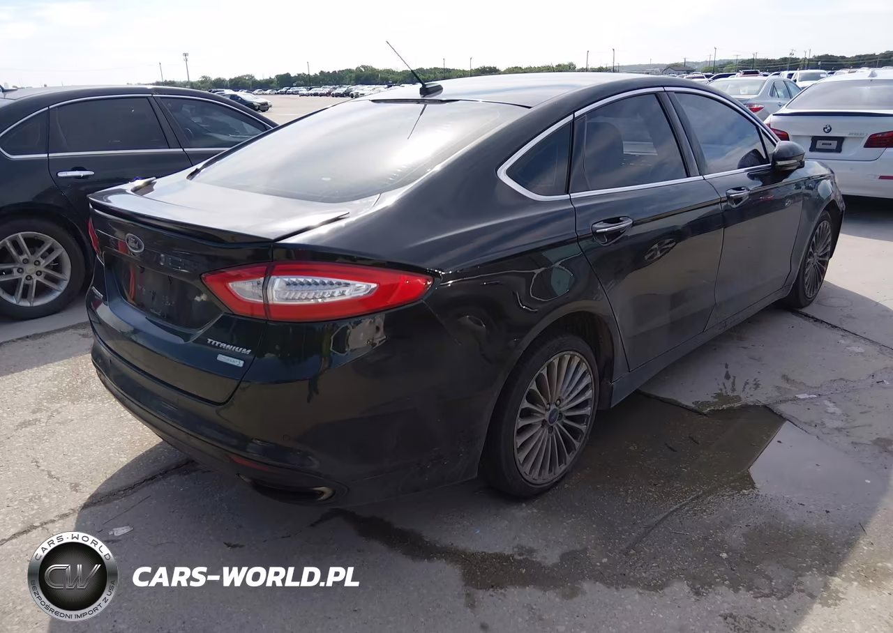 2016 Ford Fusion Titanium VIN:3FA6P0K91GR400893 - 4