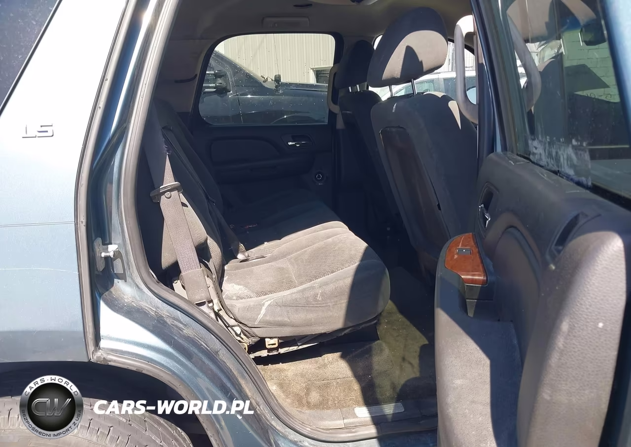 2008 Chevrolet Tahoe Ls VIN:1GNFC13C88R161627 - 8