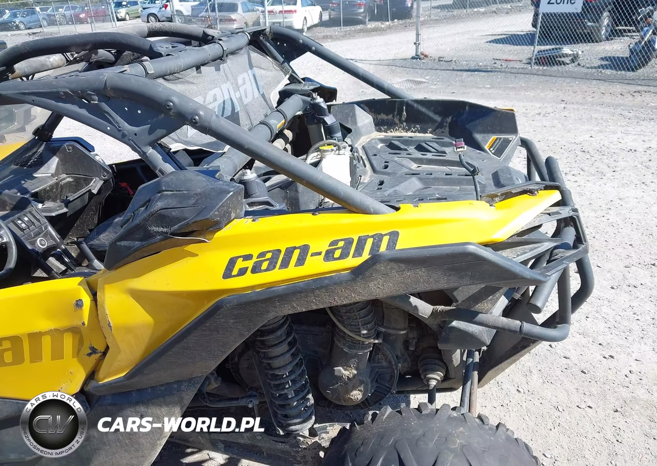 2017 Can-Am Maverick X3 X Ds Turbo R VIN:3JBVDAW20HK000838 - 13