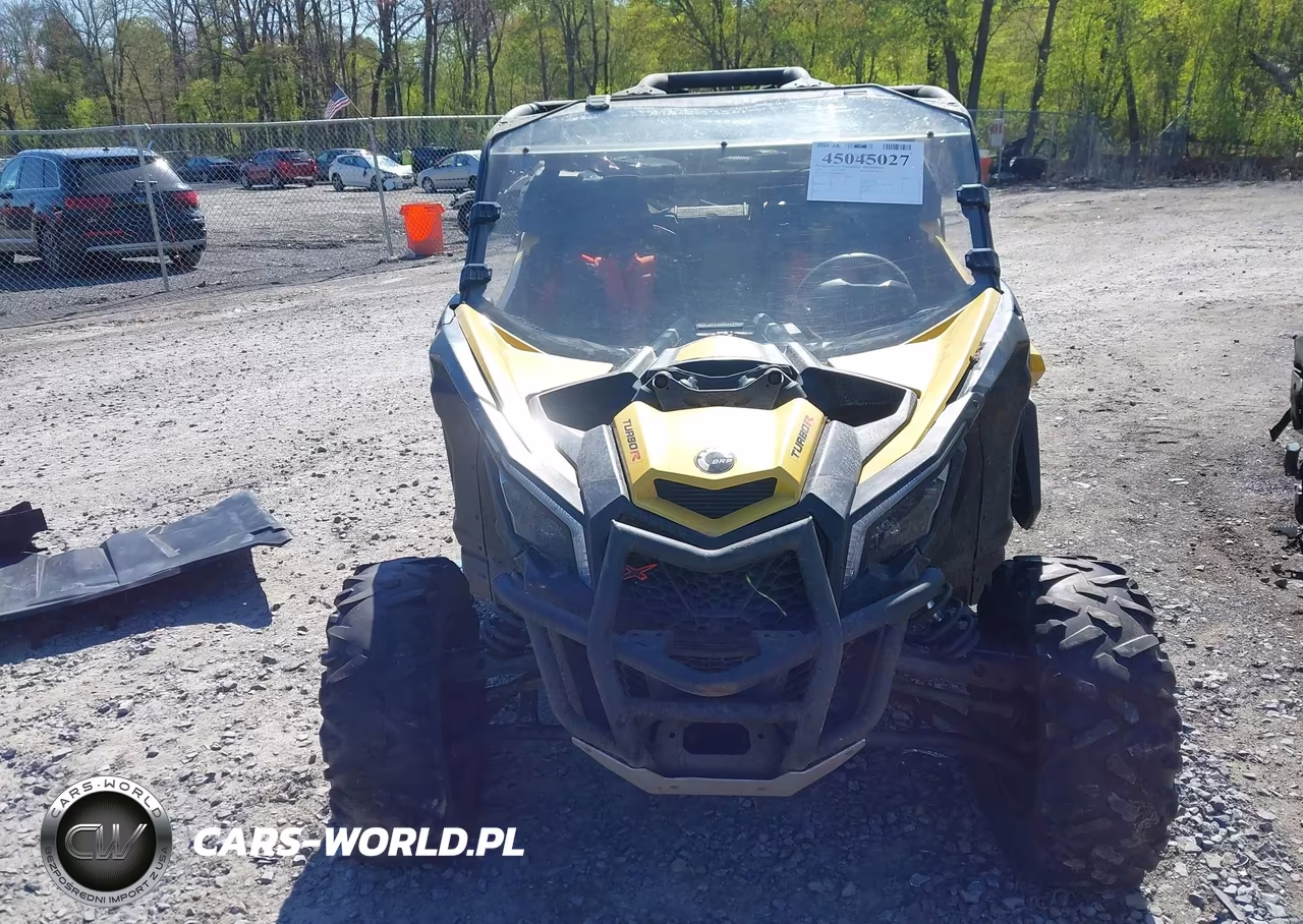 2017 Can-Am Maverick X3 X Ds Turbo R VIN:3JBVDAW20HK000838 - 5