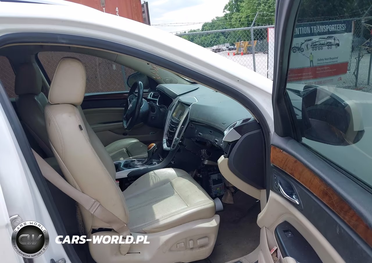 2013 Cadillac Srx Performance Collection VIN:3GYFNDE35DS635570 - 5