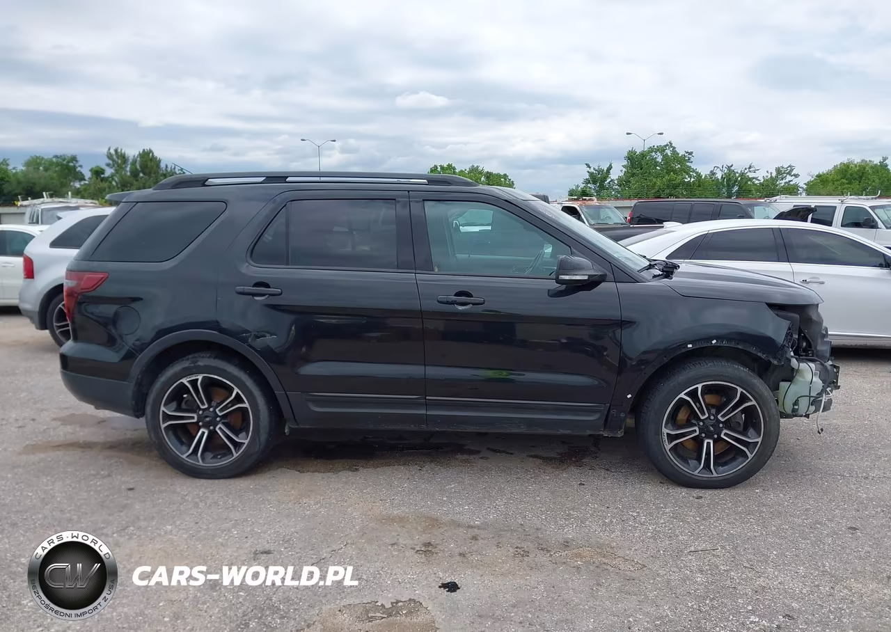 2015 Ford Explorer Sport VIN:1FM5K8GT4FGA53889 - 14
