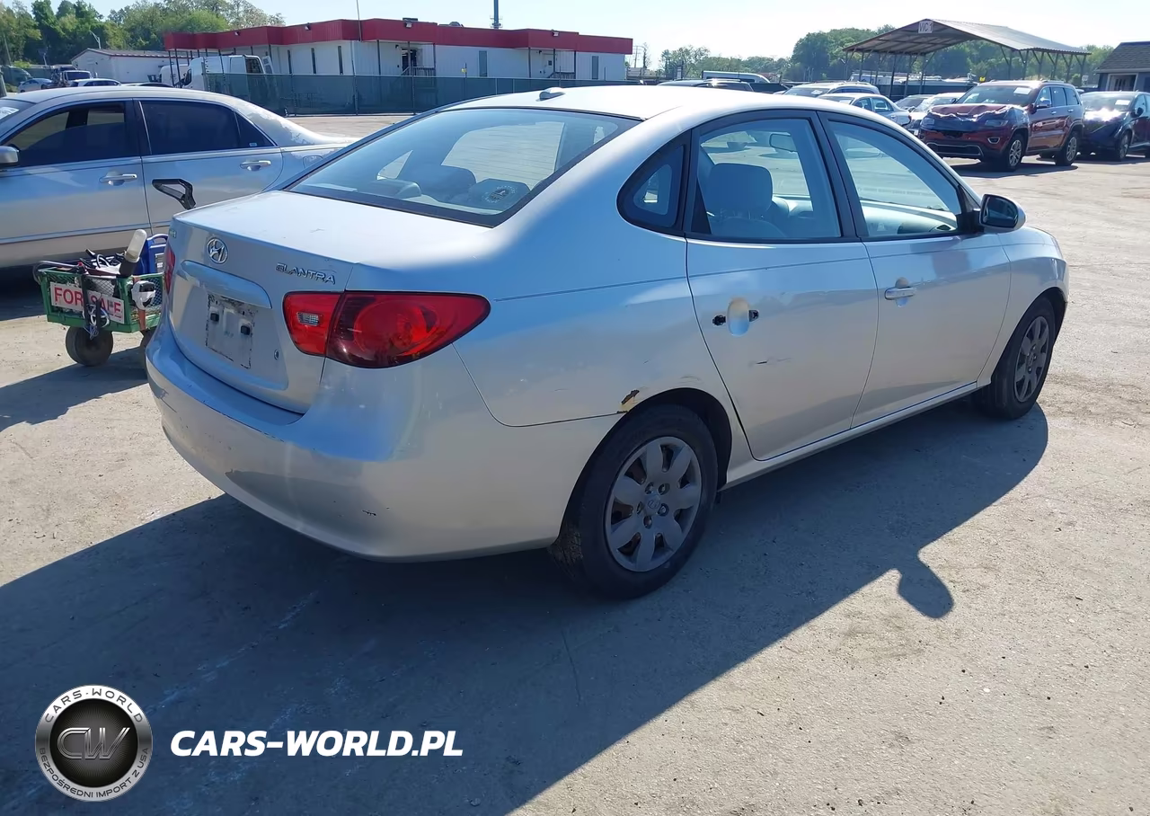 2008 Hyundai Elantra Gls-Se VIN:KMHDU46DX8U273969 - 4
