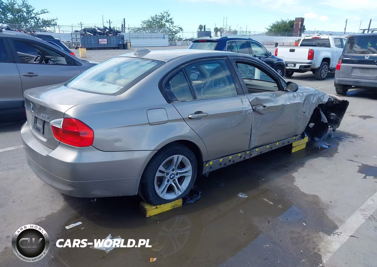 2008 BMW 328I VIN:WBAVC57518NK78168 - 4