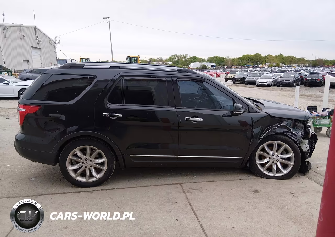 2015 Ford Explorer Xlt VIN:1FM5K7D81FGC48746 - 14