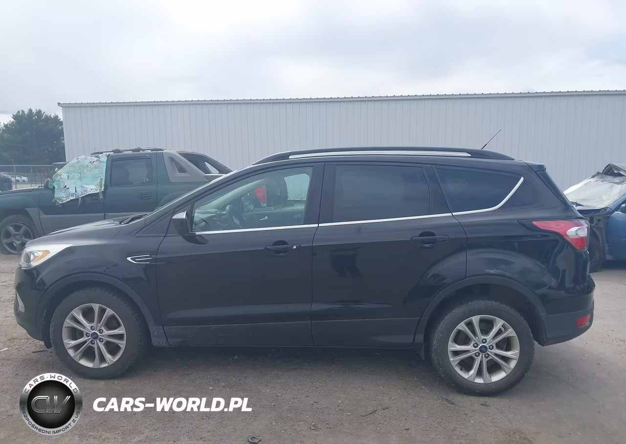 2017 Ford Escape Se VIN:1FMCU0GD8HUC09707 - 6