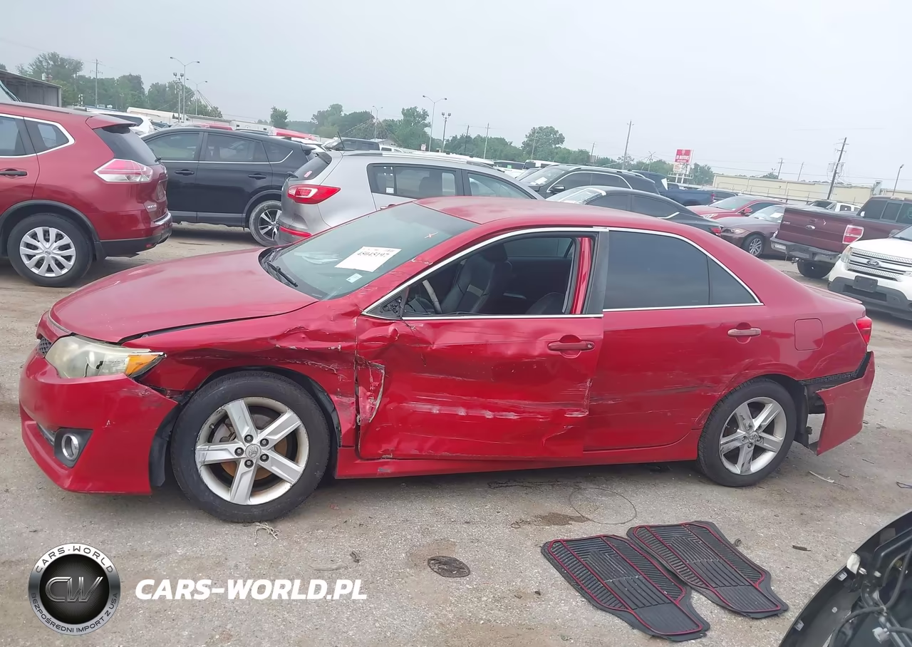 2013 Toyota Camry Se VIN:4T1BF1FK4DU681828 - 14