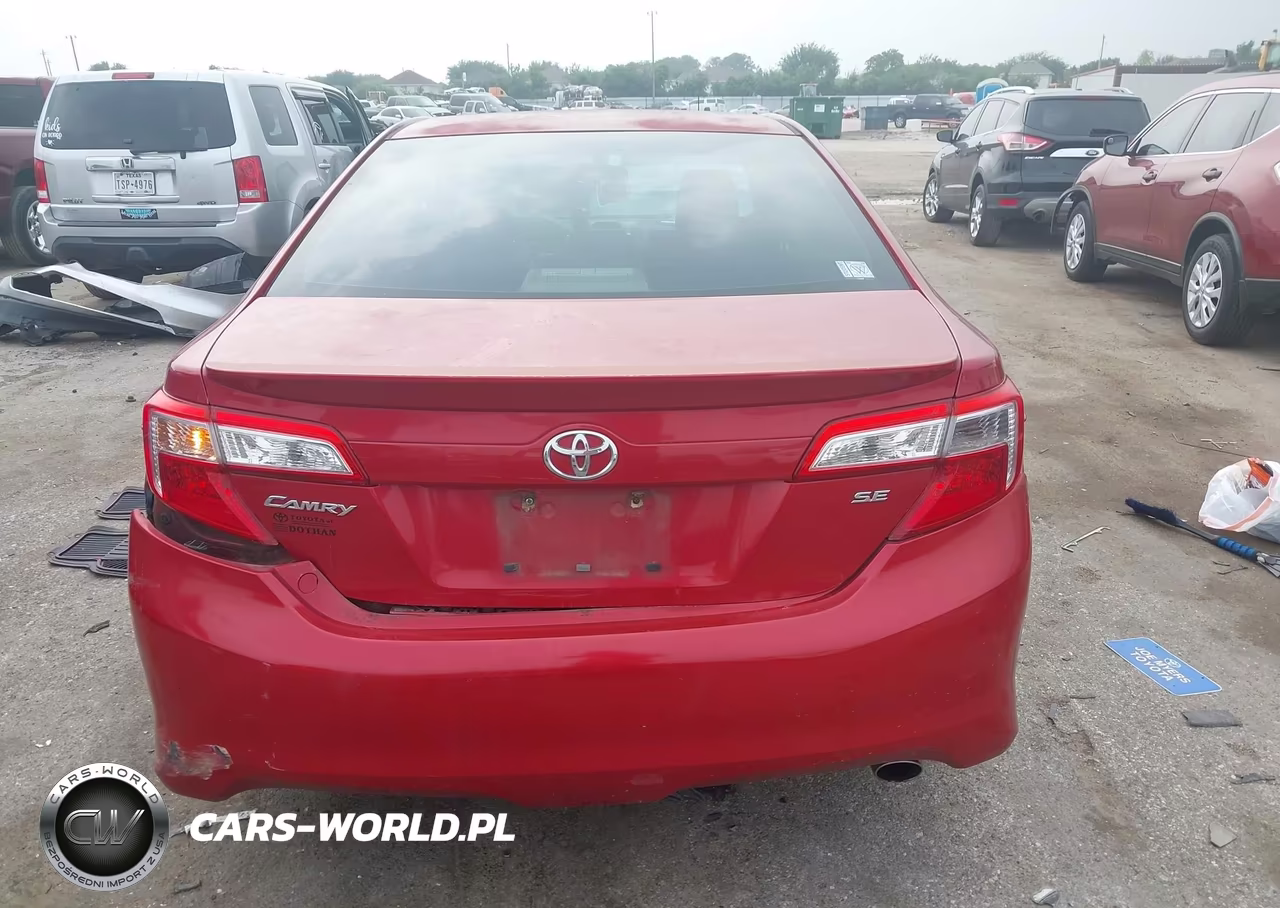 2013 Toyota Camry Se VIN:4T1BF1FK4DU681828 - 16