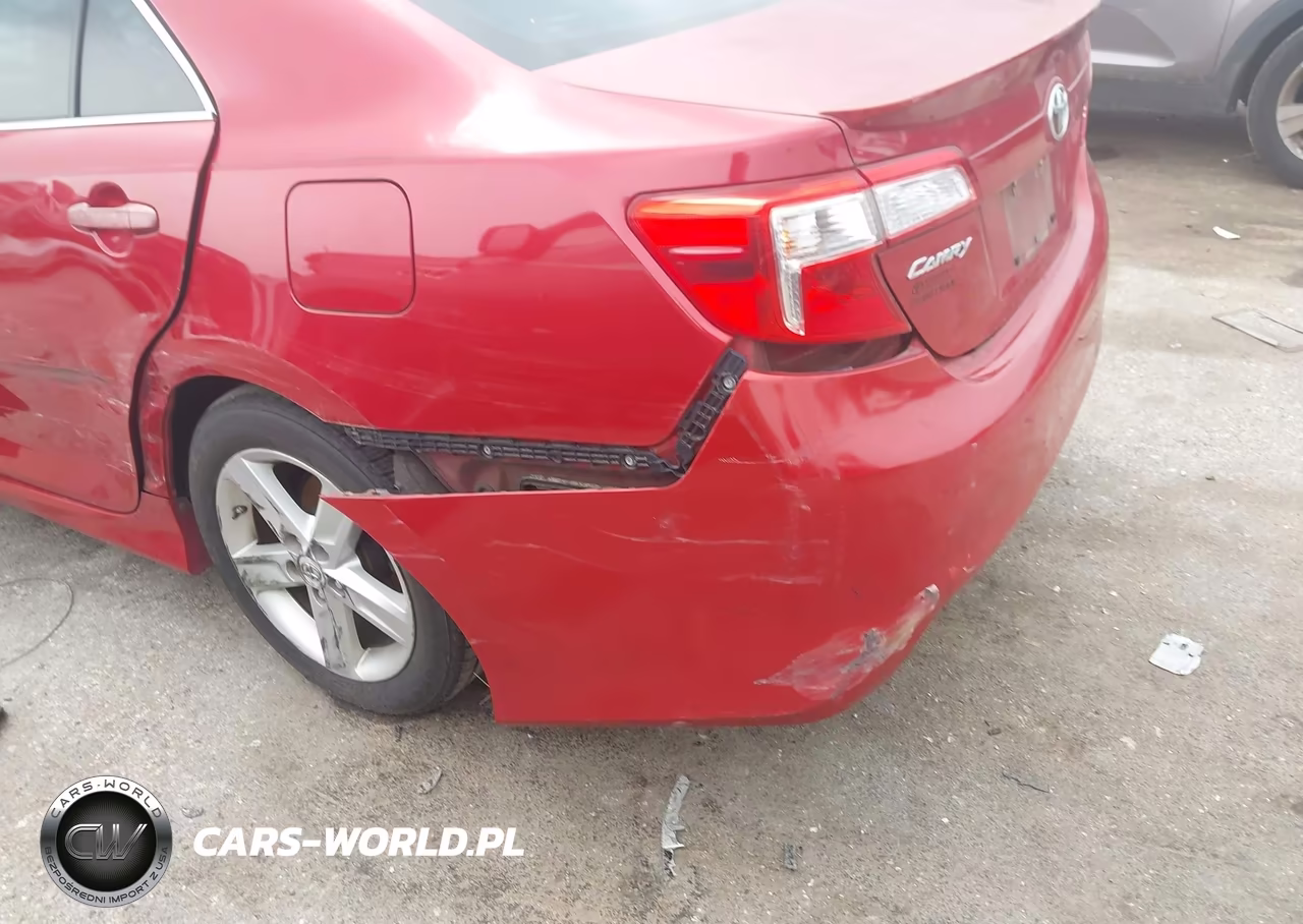 2013 Toyota Camry Se VIN:4T1BF1FK4DU681828 - 6