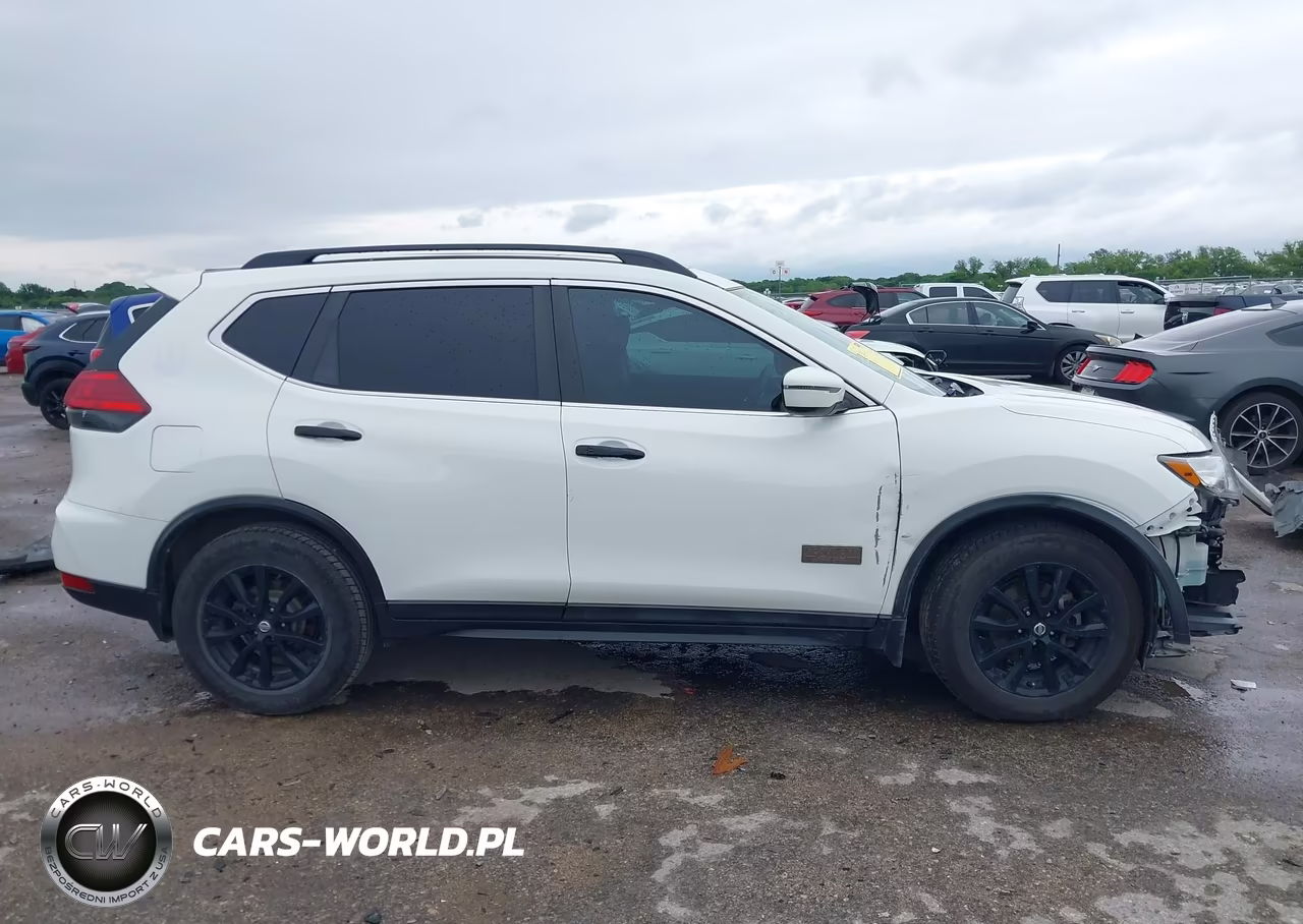2017 Nissan Rogue Sv VIN:5N1AT2MT4HC756349 - 13