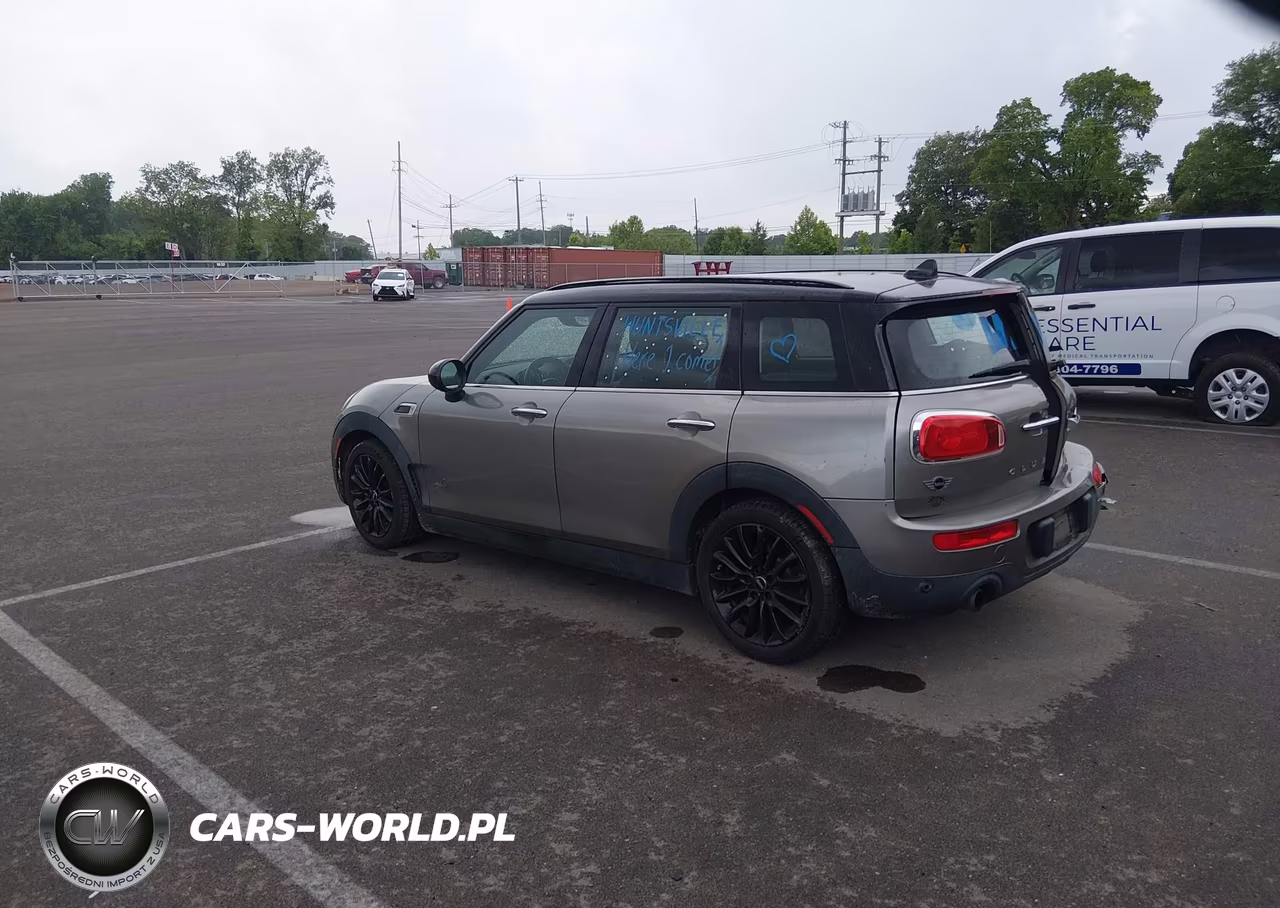 2017 Mini Clubman Cooper VIN:WMWLU1C34H2F28685 - 3