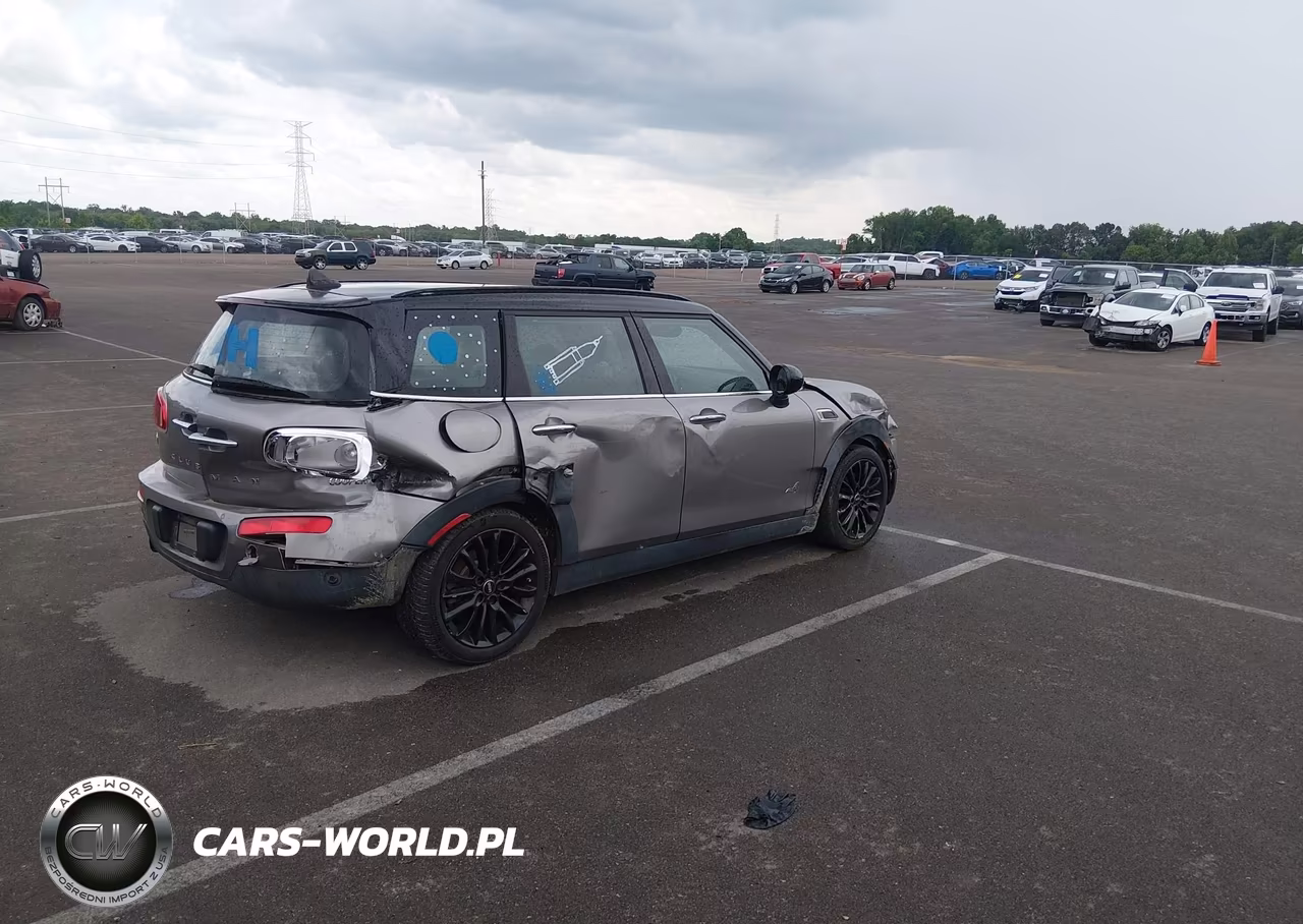 2017 Mini Clubman Cooper VIN:WMWLU1C34H2F28685 - 4