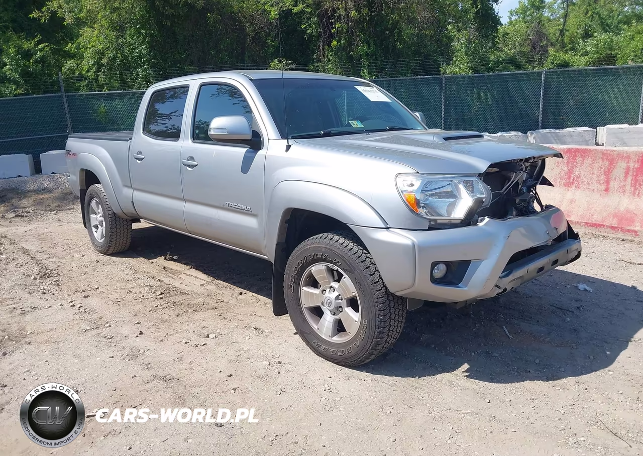 2015 Toyota Tacoma Base V6 – zdjęcie 1 z 17