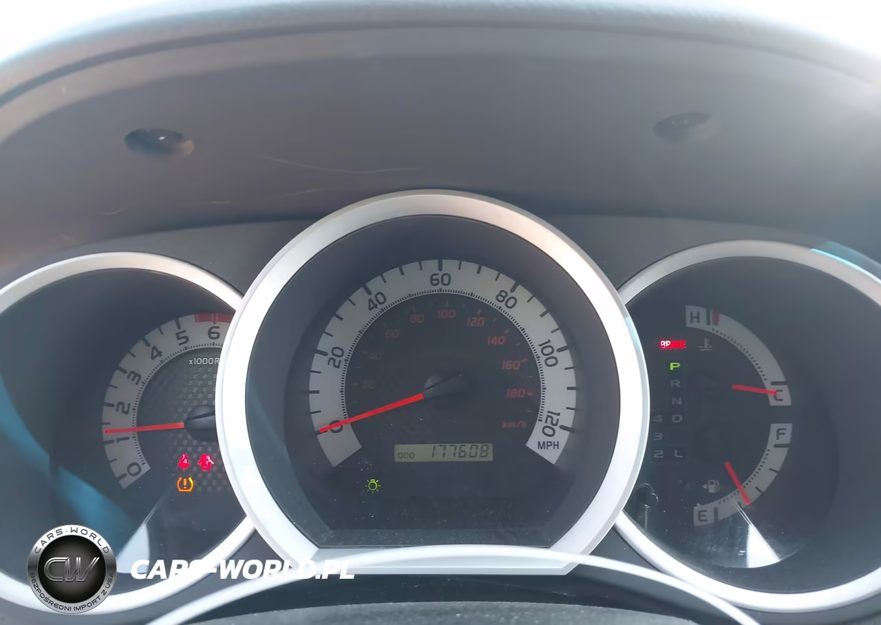 2015 Toyota Tacoma Base V6 VIN:5TFMU4FNXFX028498 - 7