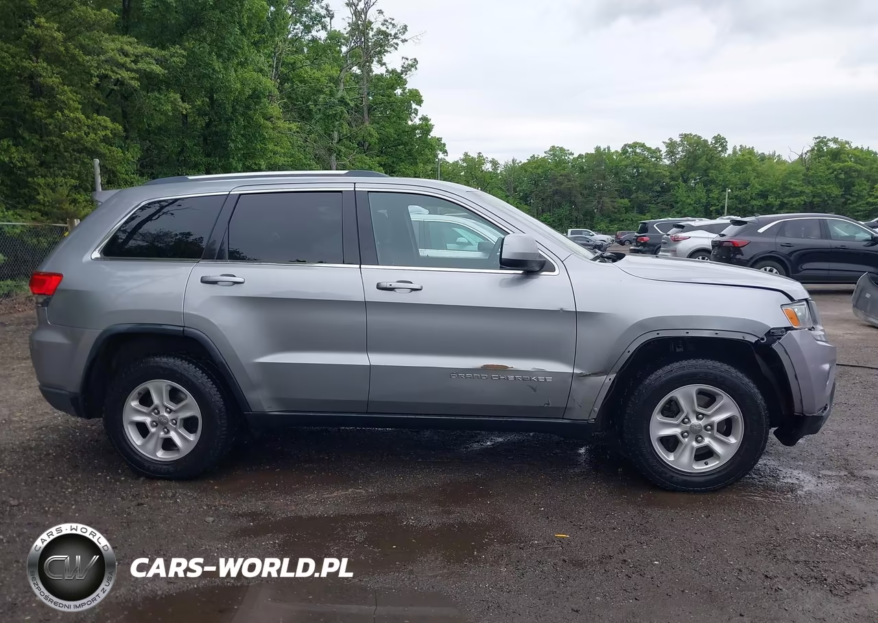 2014 Jeep Grand Cherokee Laredo VIN:1C4RJEAGXEC218093 - 13