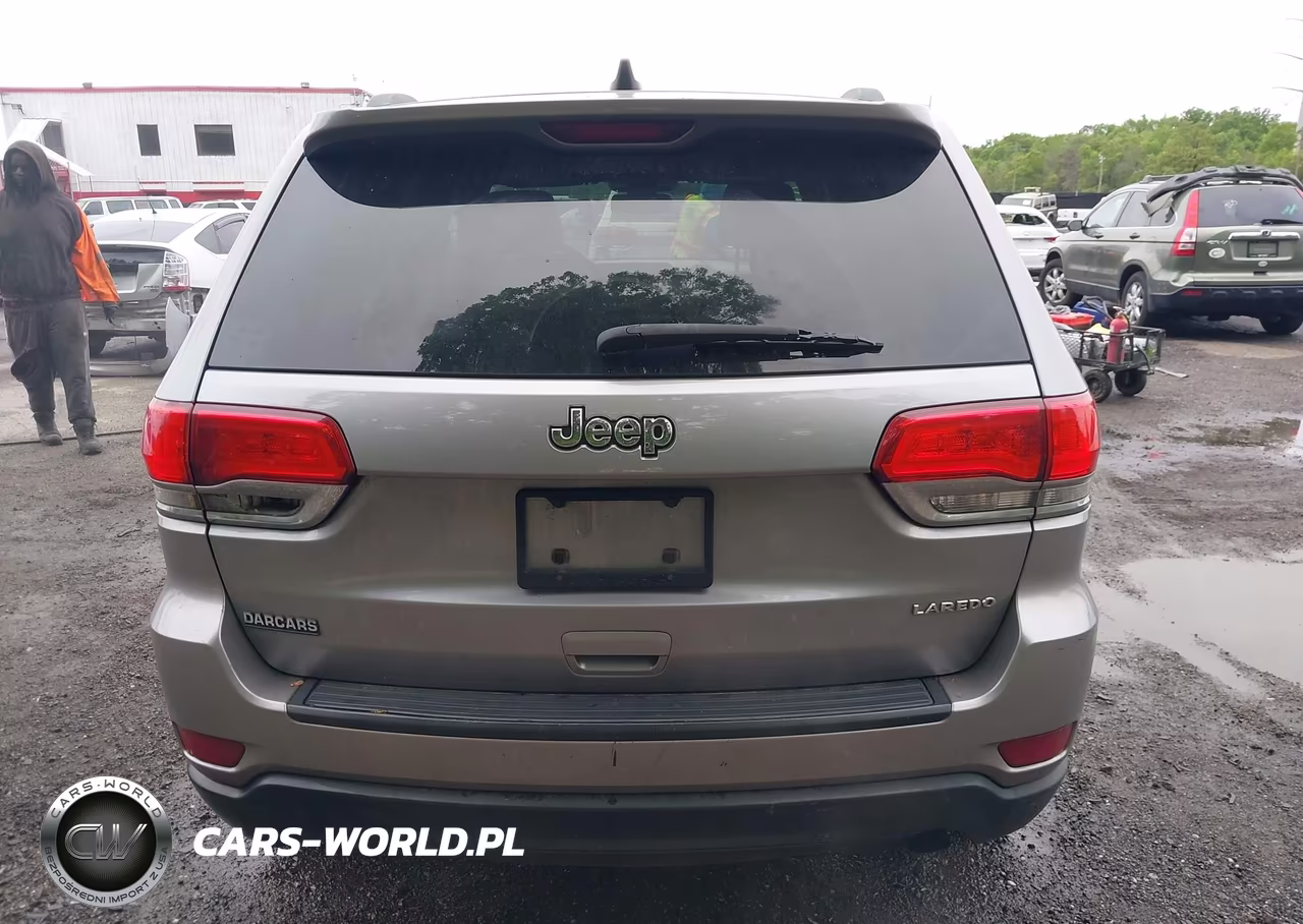 2014 Jeep Grand Cherokee Laredo VIN:1C4RJEAGXEC218093 - 16