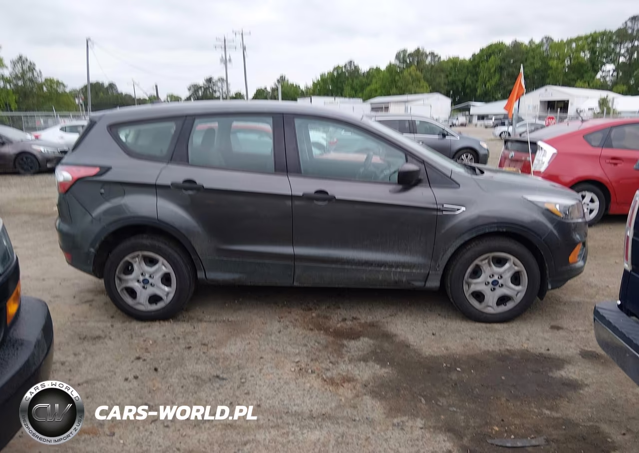 2018 Ford Escape S VIN:1FMCU0F77JUB05789 - 13
