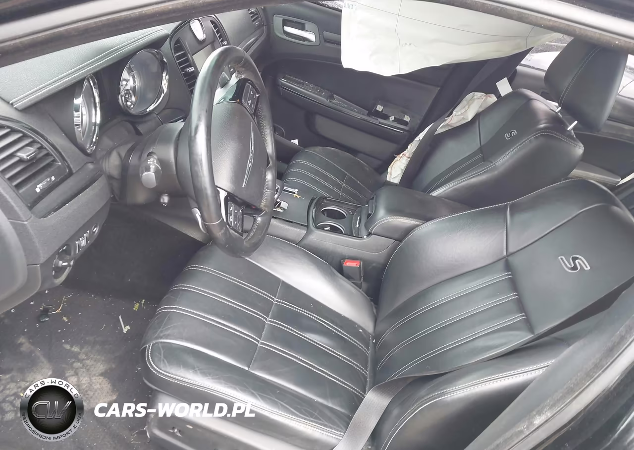 2014 Chrysler 300 300S VIN:2C3CCAGG4EH238969 - 5