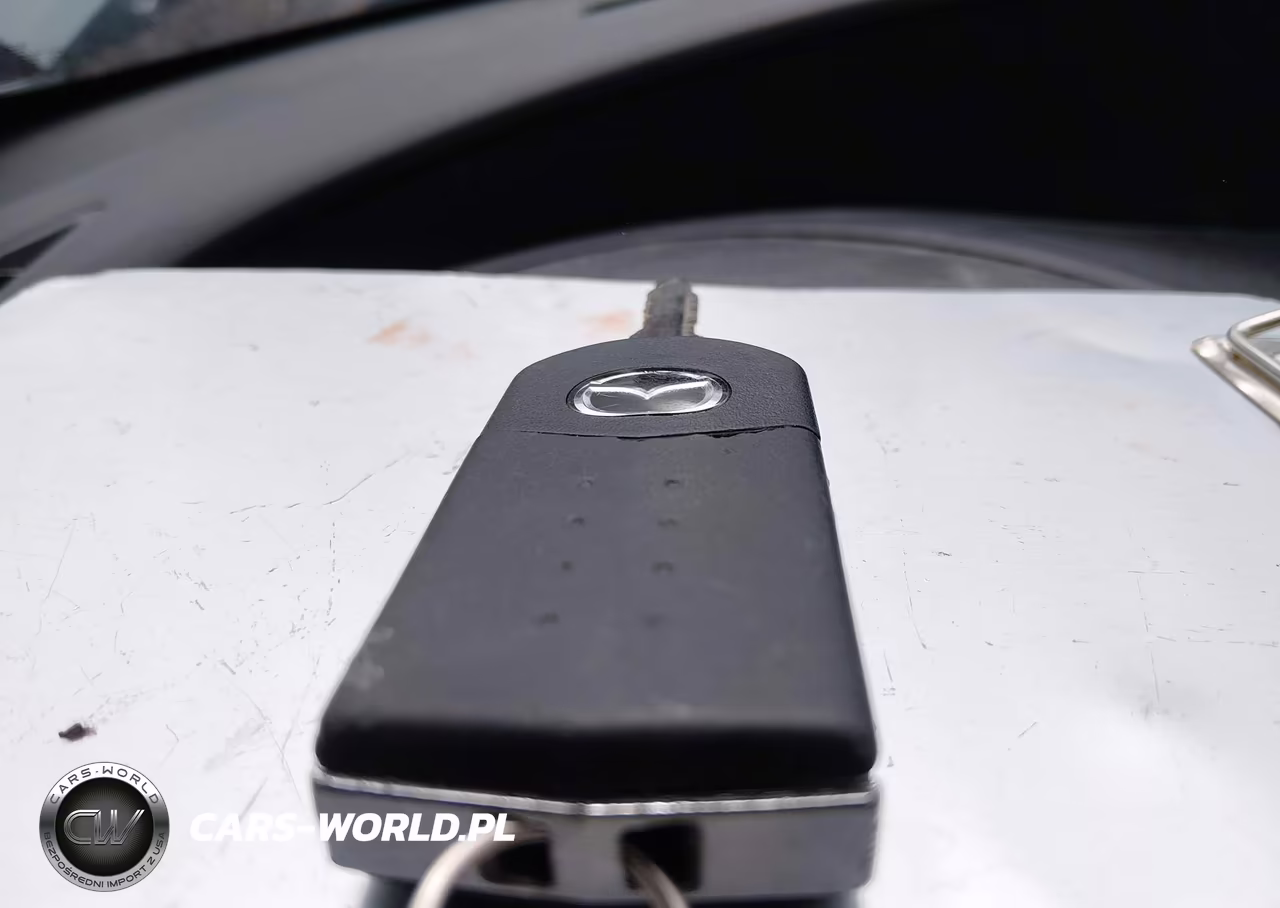 2013 Mazda Mazda3 I Sport VIN:JM1BL1UP0D1756392 - 11