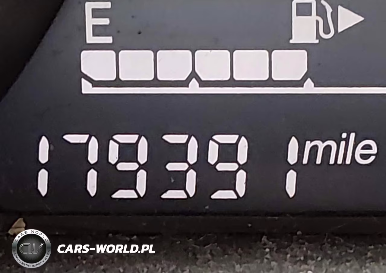 2013 Mazda Mazda3 I Sport VIN:JM1BL1UP0D1756392 - 15