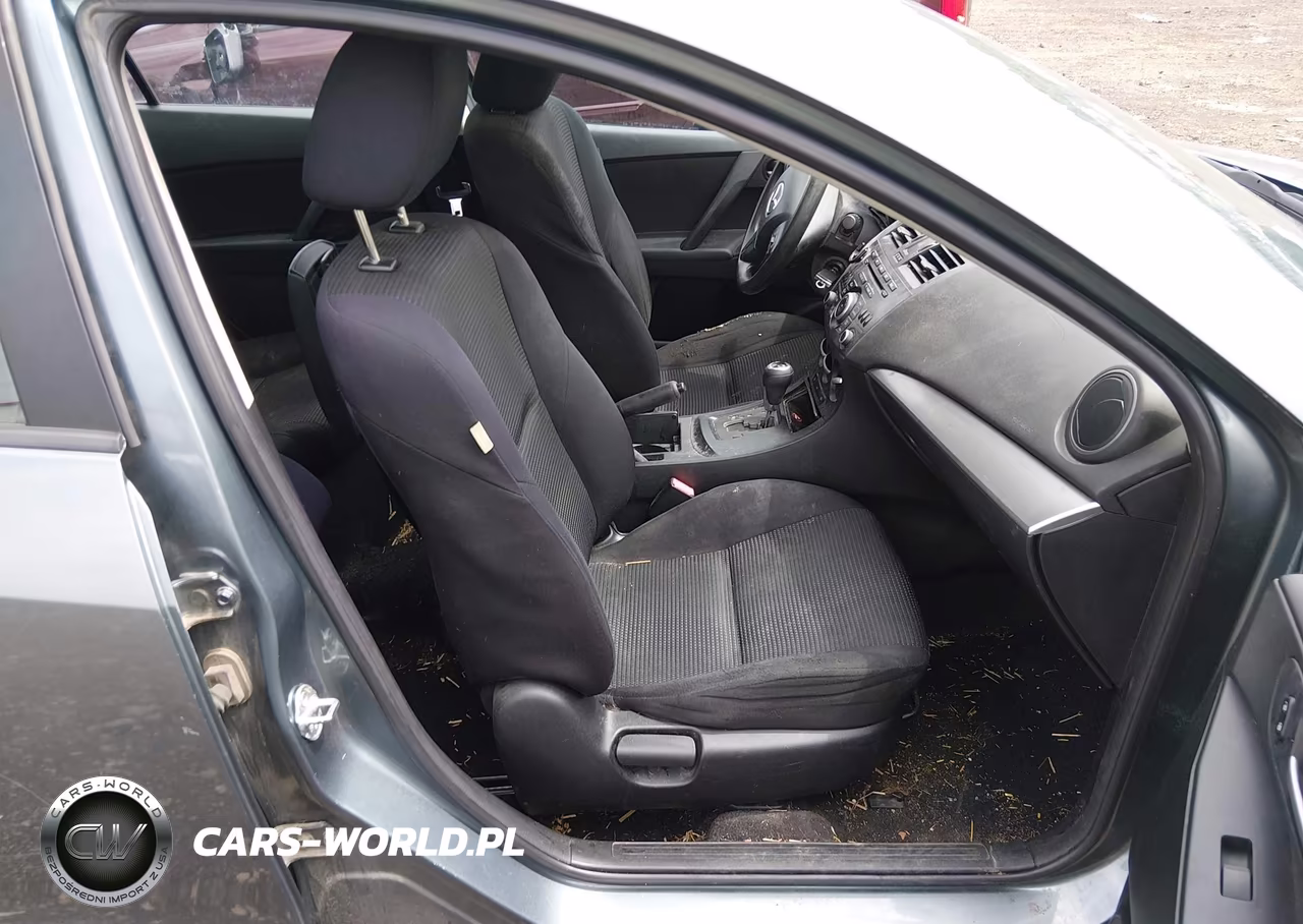2013 Mazda Mazda3 I Sport VIN:JM1BL1UP0D1756392 - 5