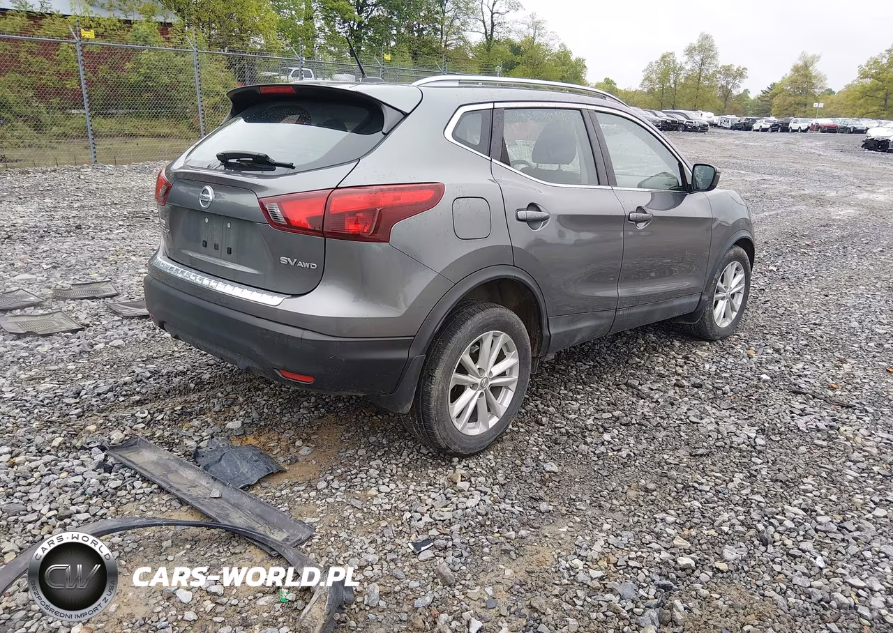 2018 Nissan Rogue Sport Sv VIN:JN1BJ1CR0JW252595 - 4
