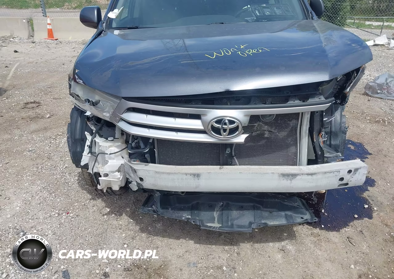 2013 Toyota Highlander Se V6 VIN:5TDBK3EH4DS277661 - 6