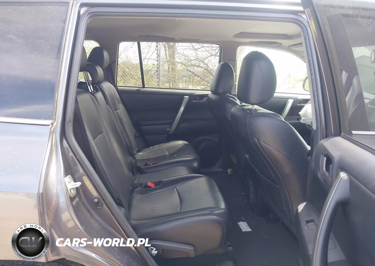 2013 Toyota Highlander Se V6 VIN:5TDBK3EH4DS277661 - 8