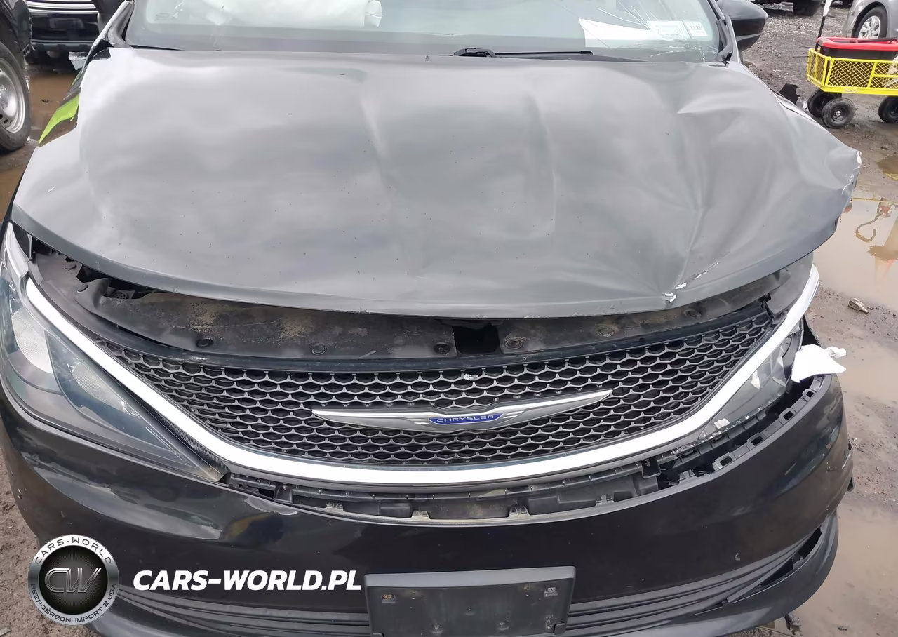 2020 Chrysler Voyager Lxi VIN:2C4RC1DG2LR195833 - 19
