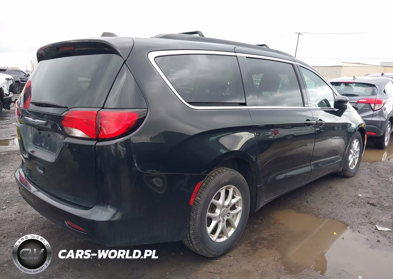 2020 Chrysler Voyager Lxi VIN:2C4RC1DG2LR195833 - 4